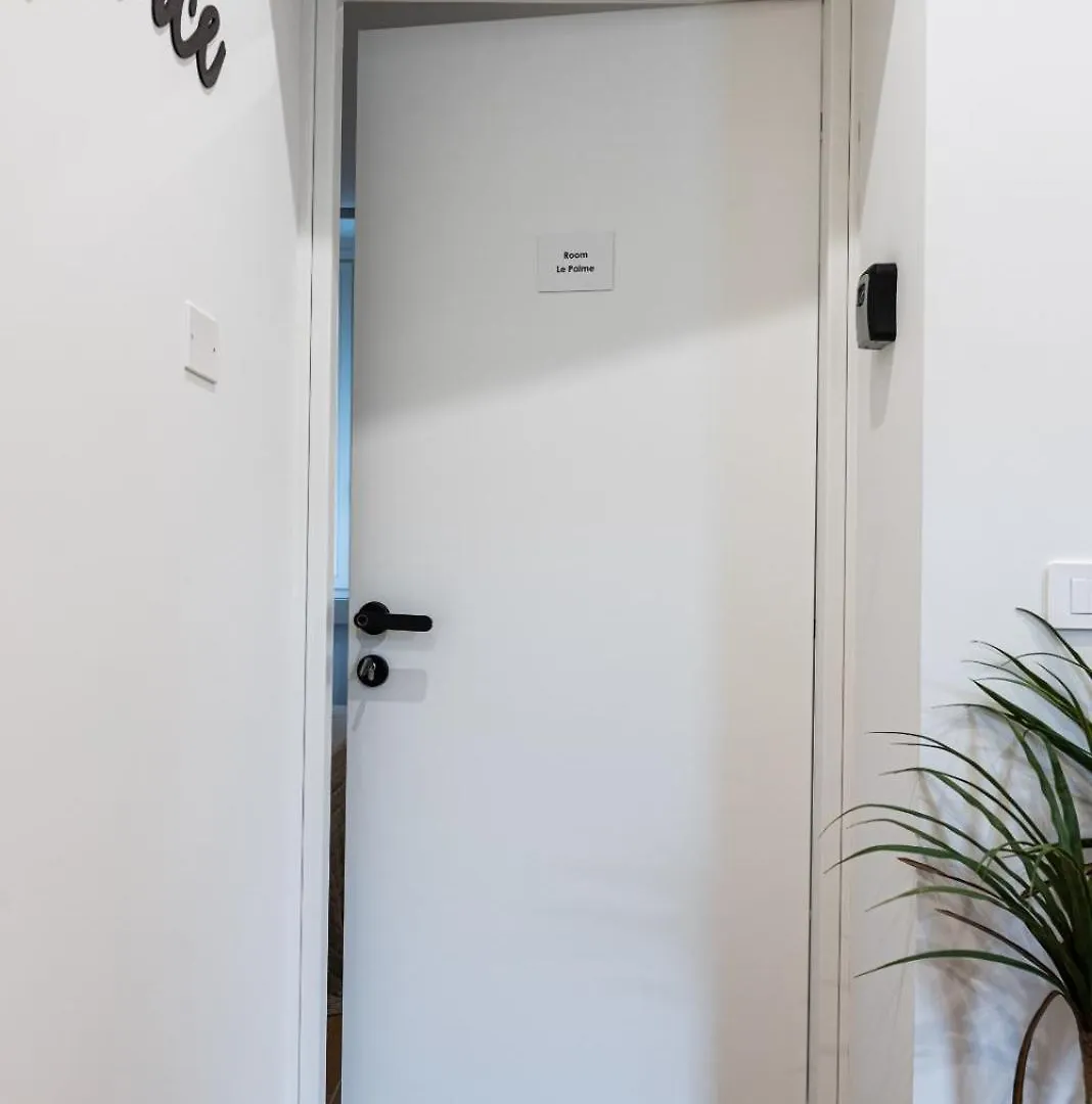 Casetta Petrera Deluxe Rooms Bari 0*,